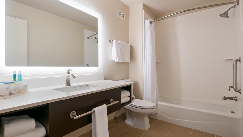 Holiday Inn Express Bellingham by IHG Image 21